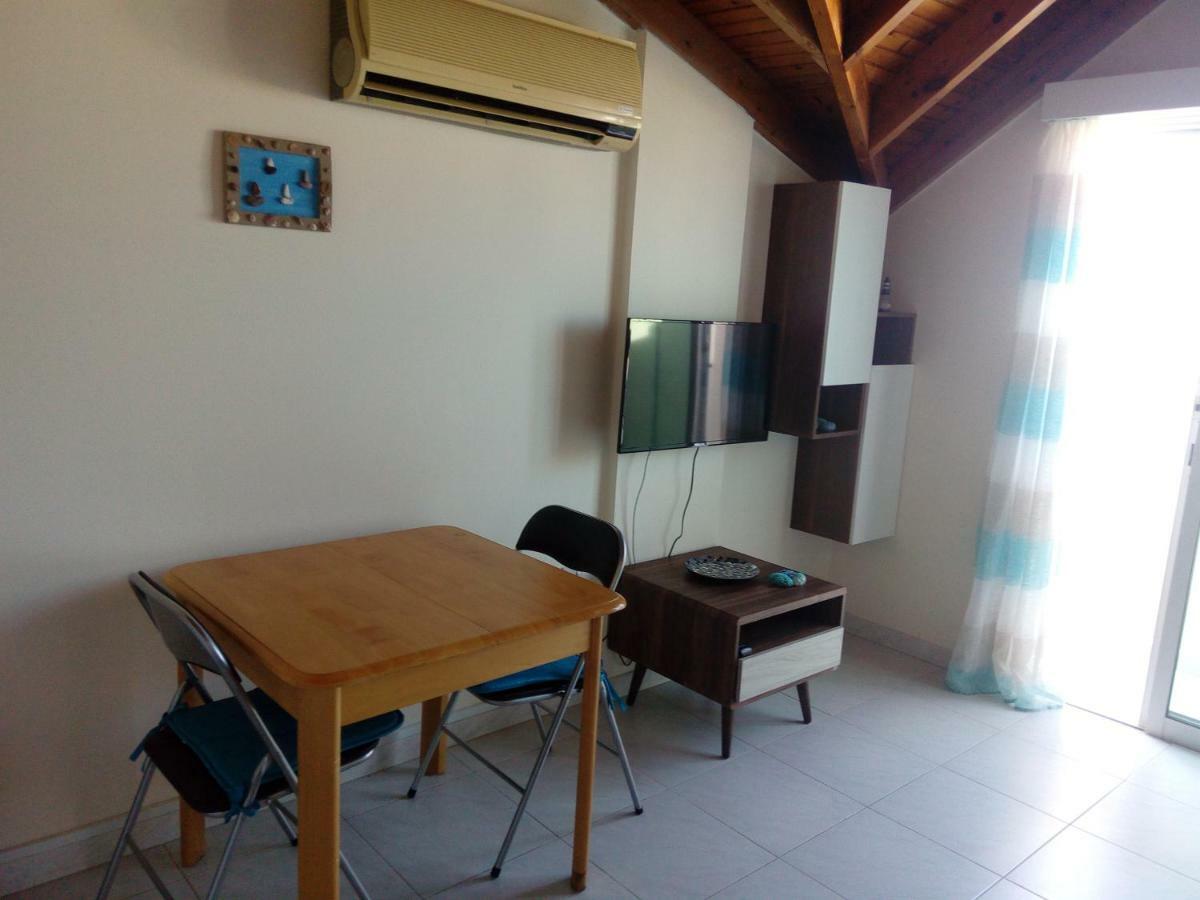 Lighthouse Apartman Lárnaka Kültér fotó